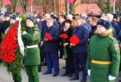 Калининградцы почтили память защитников Отечества