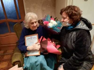 Единороссы Советска поздравили ветерана с 95-летием