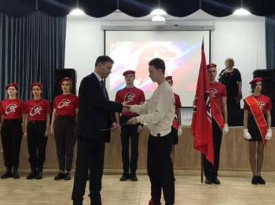 Учащиеся города Янтарного вступили в ряды «Юнармии»