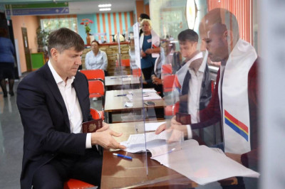 Андрей Кропоткин проголосовал на выборах губернатора