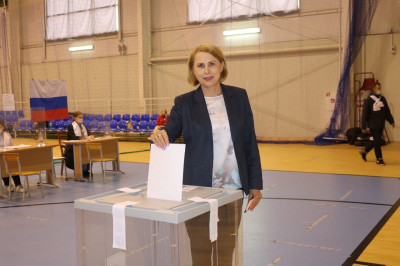 Лариса Швалкене проголосовала в Единый день голосования