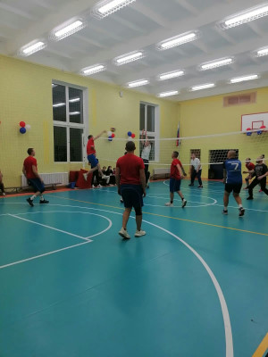 Единороссы Светлогорска организовали спортивные состязания к Дню отца