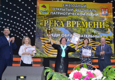 В Правдинске прошёл фестиваль патриотической песни