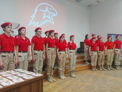 Единороссы приняли участие в посвящении ребят в юнармейцы