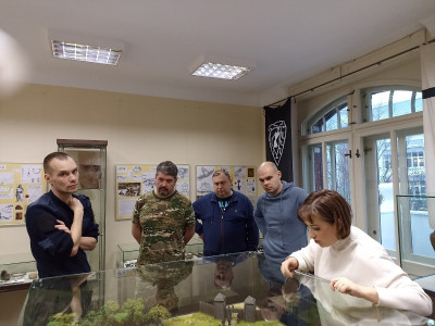 Светлогорские партийцы организовали экскурсию для военнослужащих