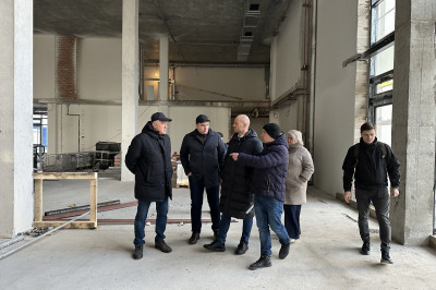Сергей Черномаз проконтролировал строительство школы-интерната