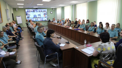 Марина Оргеева встретилась с работниками таможни