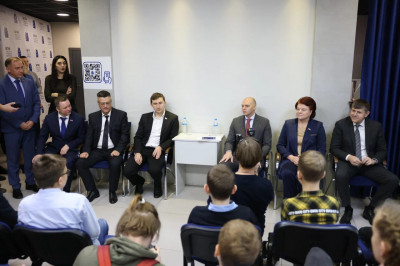 В Калининграде начал работать шахматный клуб Сергея Карякина