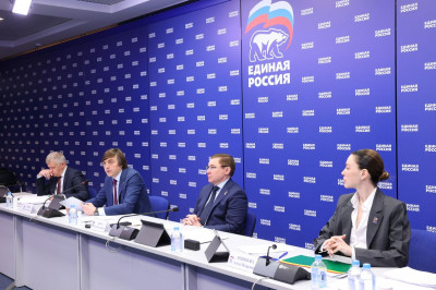Состоялся штаб по капремонту и строительству учреждений образования