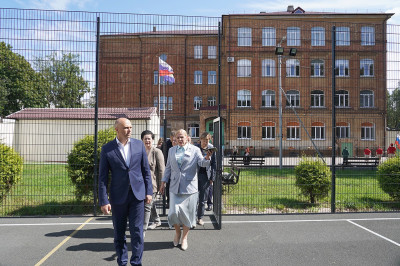 Глава региона проинспектировал готовность школ к новому учебному году