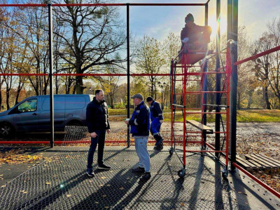 В Мамоново по народной программе ЕР строится спортивная площадка