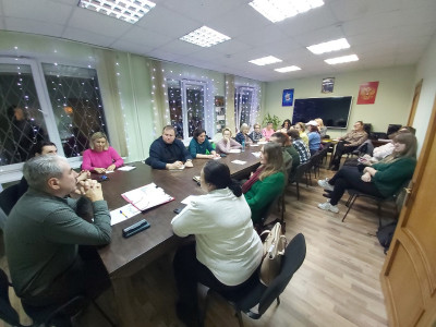 Продолжаются занятия по управлению многоквартирными домами