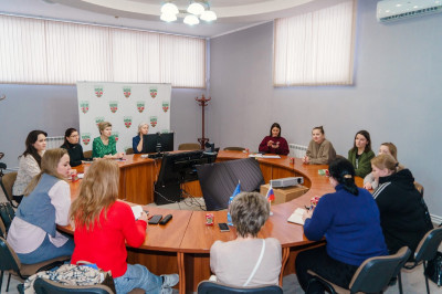 В Гурьевске состоялся первый круглый стол Женского клуба