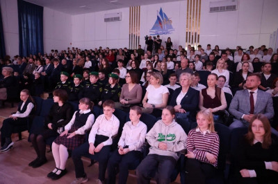 Единороссы отметили участников фестиваля «Легенды Янтарного края»