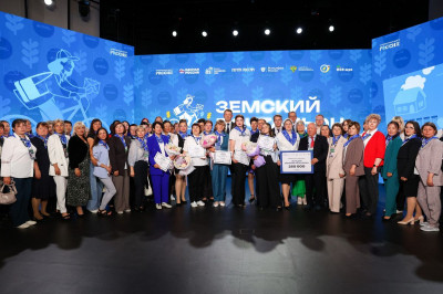 «Единая Россия» наградила победителей конкурса «Земский почтальон»