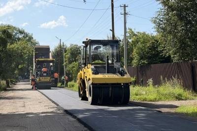 В Багратионовском округе продолжается ремонт автомобильных дорог